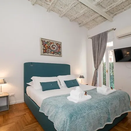 Campo De Fiori Appartement *